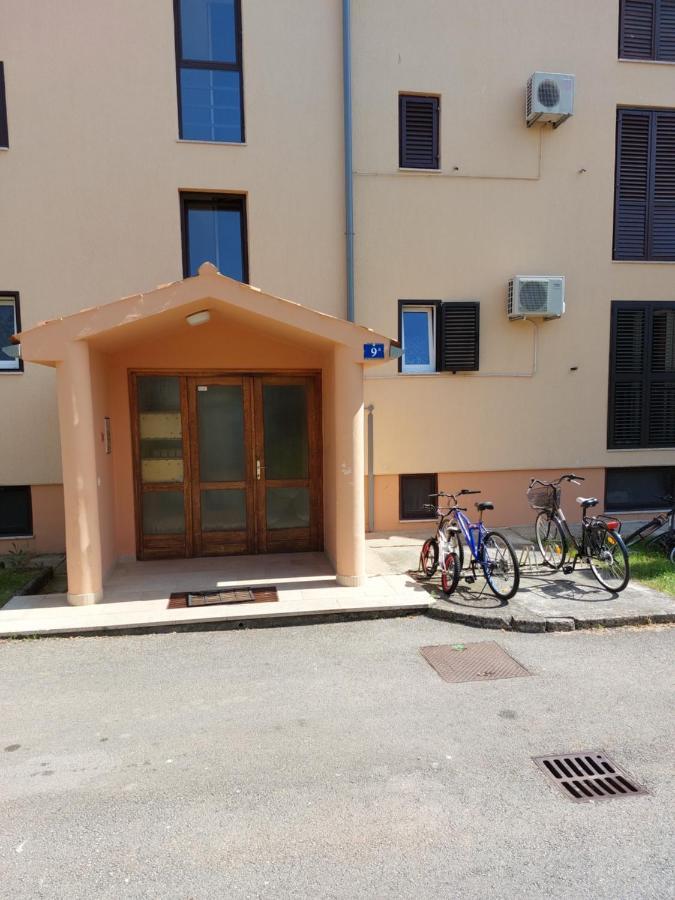Stefan 1 Apartment Umag Ngoại thất bức ảnh